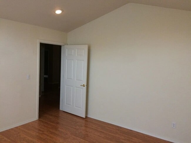 Building Photo - Charming 3-bedroom, 2-bathroom home in Aub...