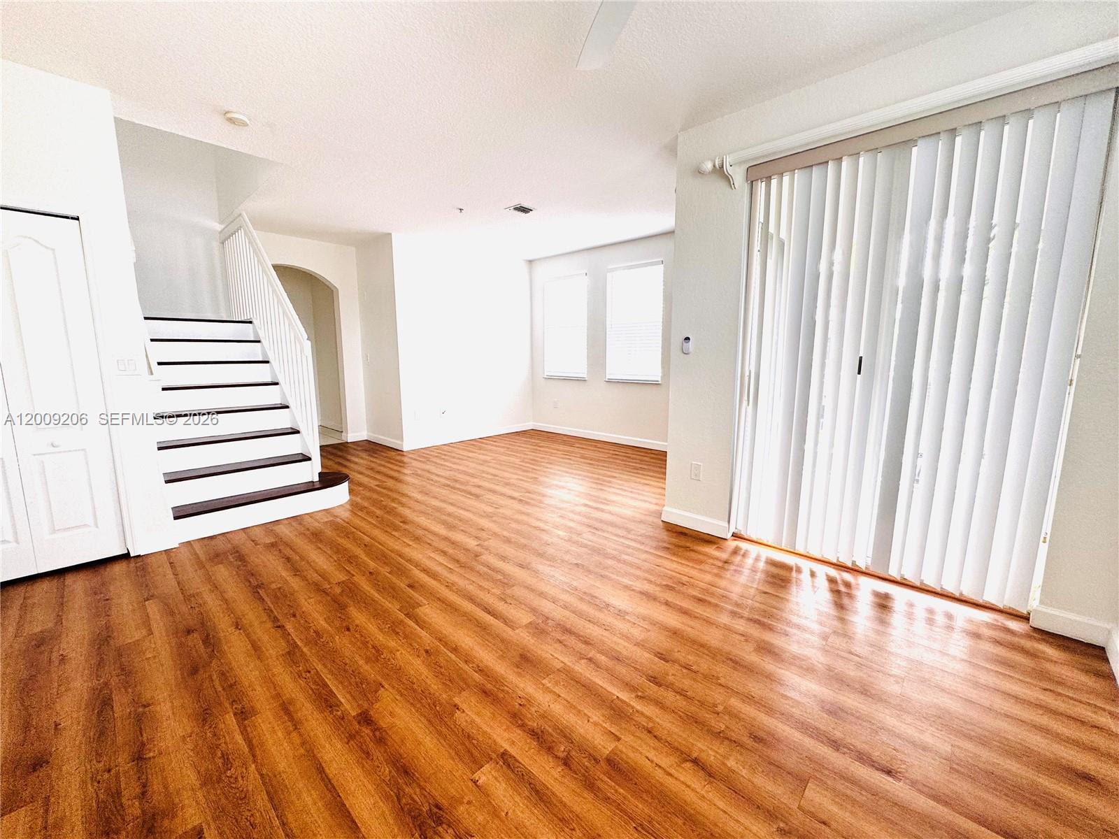 Building Photo - 4435 SW 160th Ave