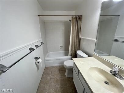 Building Photo - 3452 Pino Cir