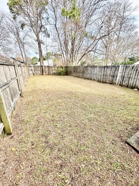 Building Photo - 611 Carnathan Ct