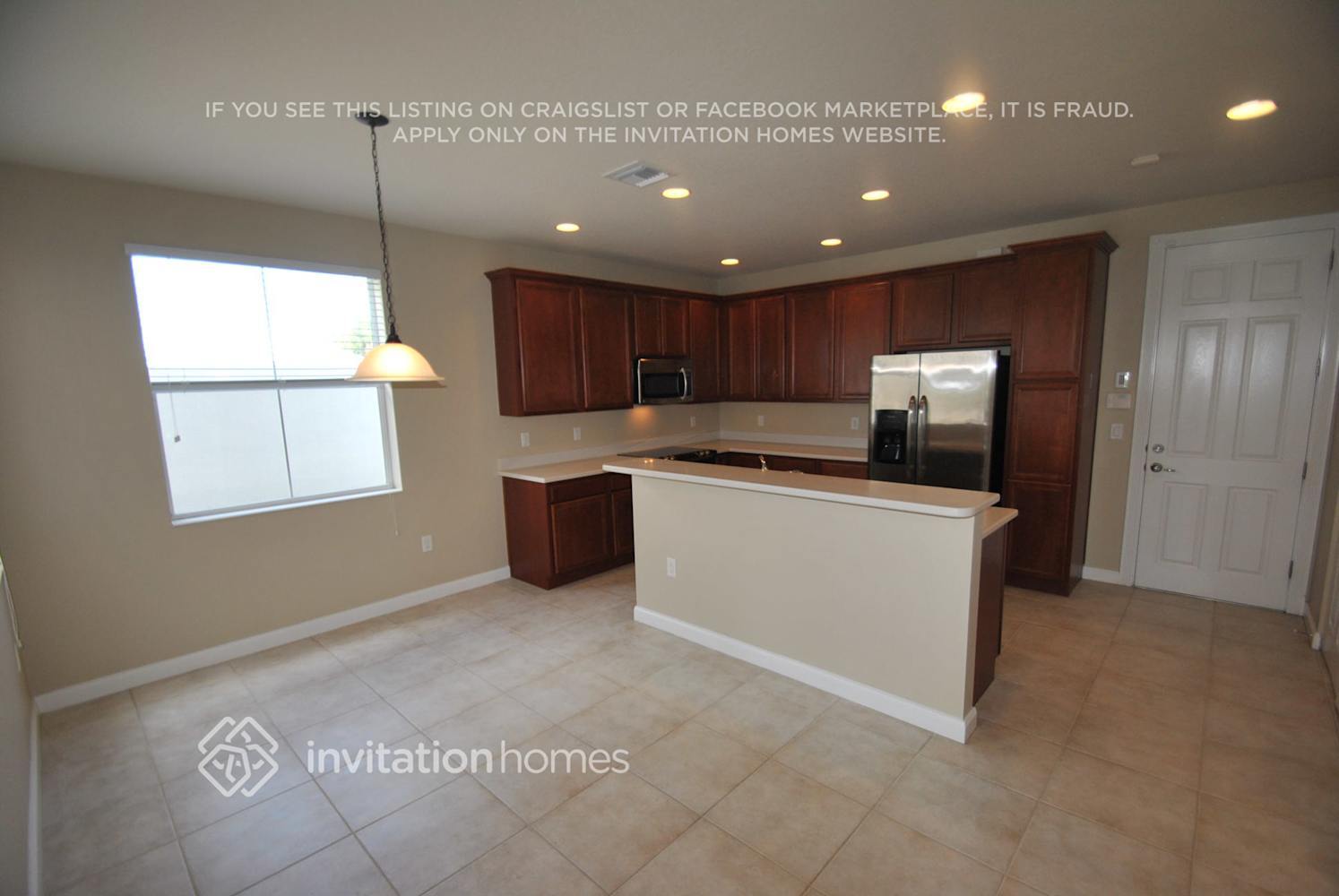 Building Photo - 1391 Ramsey Way