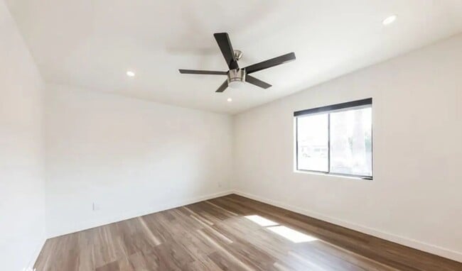 Building Photo - BRS Realty SA