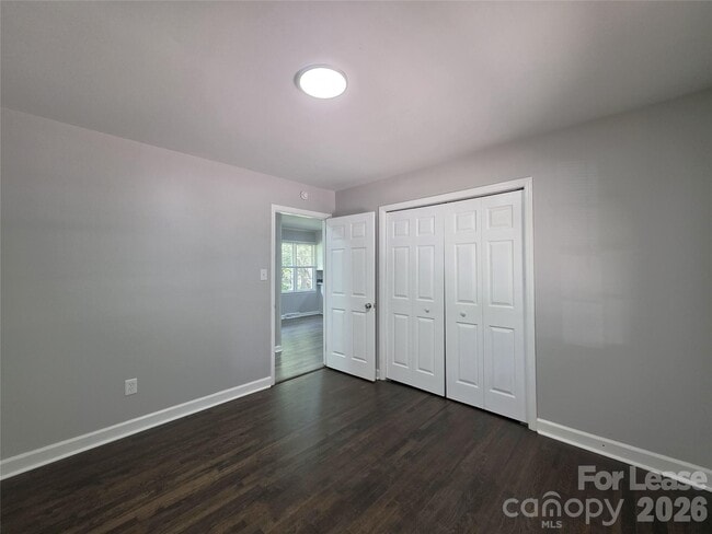 Building Photo - 502 Cardinal Ct