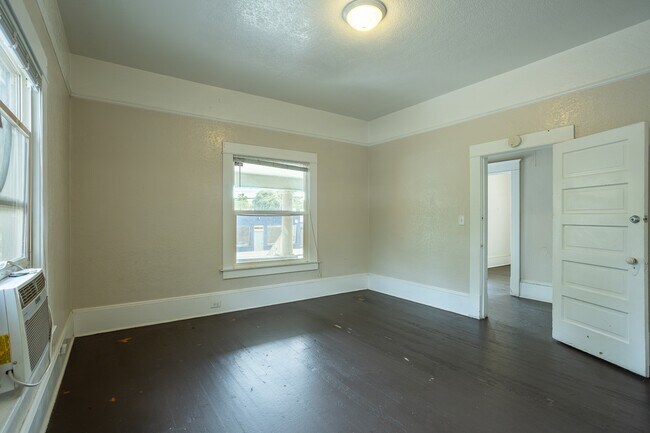 Building Photo - 278 Humboldt Ave
