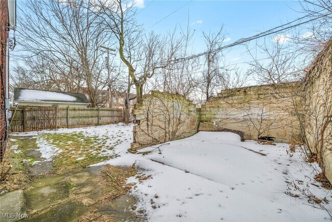 Building Photo - 1030 Wheelock Rd