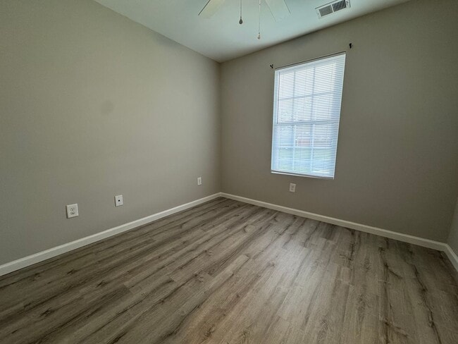 Building Photo - Conway - 3 Bedroom / 2 Bathroom Home