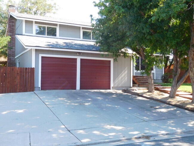 Building Photo - 1325 Williams Cir