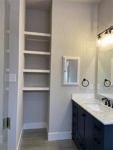 Building Photo - 411 Cleveland Rd