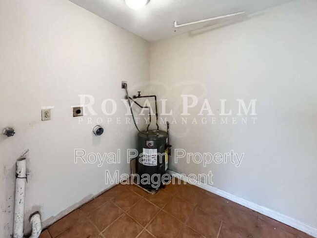 Building Photo - 17582 Cypress Point Rd