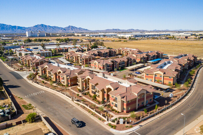 Building Photo - Desert View Apartments