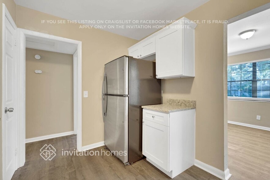 Building Photo - 7035 Berrywood Ln