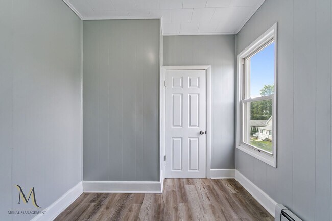 Building Photo - 27-29 Hillman St