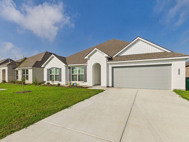 Building Photo - Available Now!