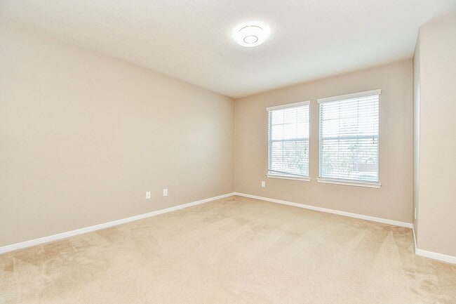 Building Photo - 26011 Pebble Terrane Ln