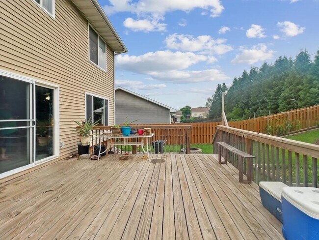 Building Photo - 4103 SW Westview Dr