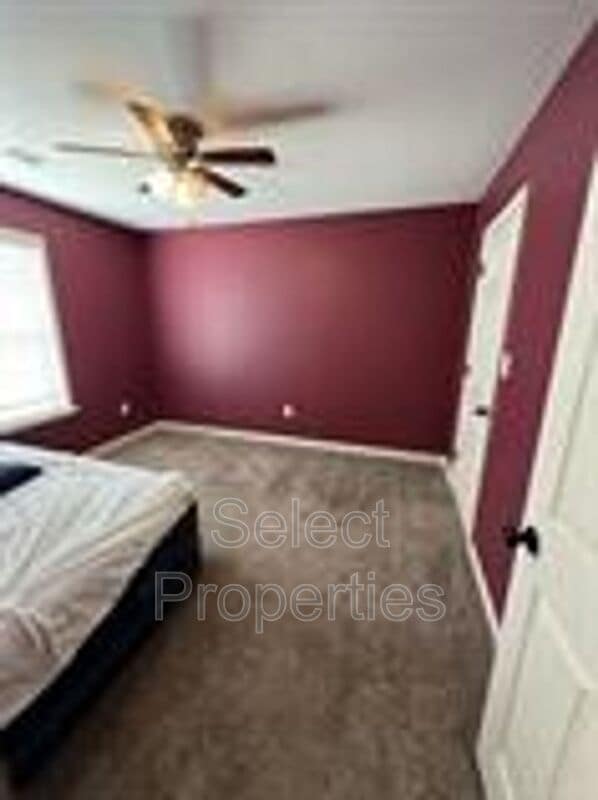 Building Photo - 201 County Rd 4063