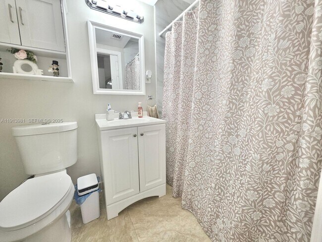 Building Photo - 15871 SW 86th Terrace