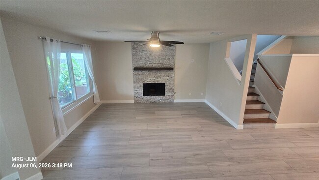 Building Photo - 7239 Foxbrook Dr