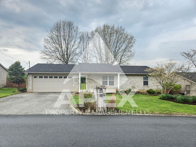Building Photo - Beautiful 3 Bd/2 Ba Brick Single Family Home w/2-Car Garage in Powell!