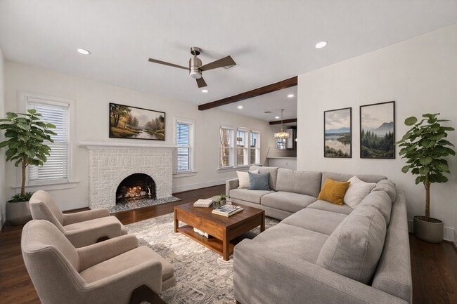 Building Photo - 2417 Ruth St