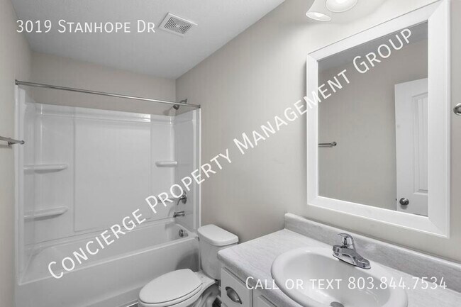 Building Photo - 3019 Stanhope Dr
