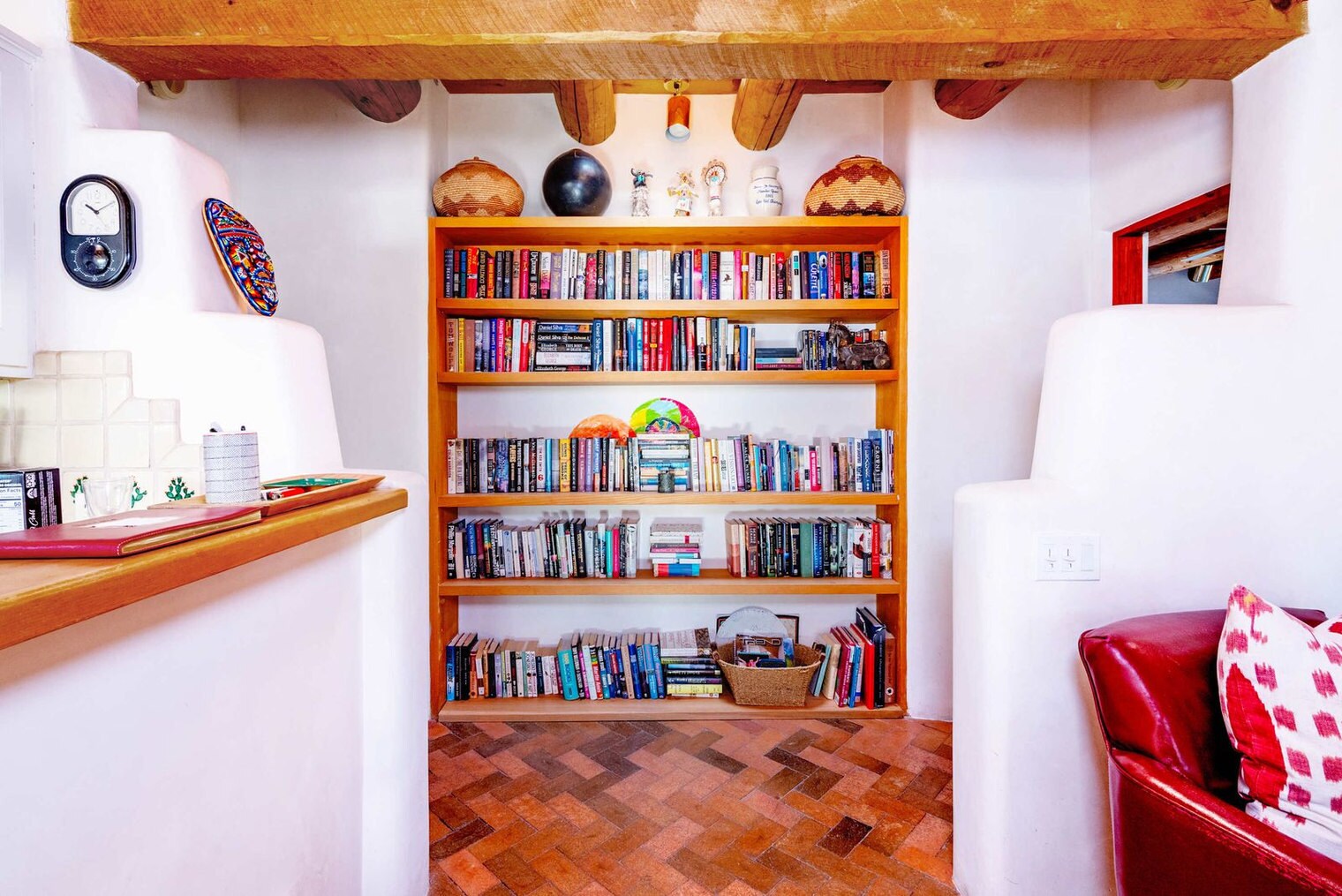 Building Photo - 1015 Foothills Trail