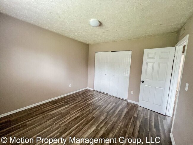 Building Photo - 3600 Indian Creek Way