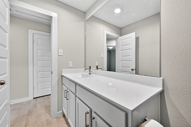 Building Photo - 15135 Timberson Rdg Ln