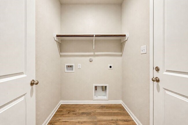 Building Photo - 1512 Jean Mdw Dr
