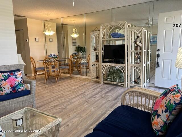 Building Photo - 200 St Lucie Ln