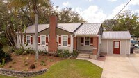 Building Photo - 31 Menendez Rd