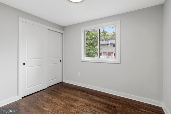 Building Photo - 5511 Callander Dr