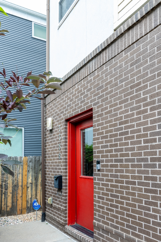 Building Photo - 3356 Tejon St