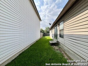 Building Photo - 6730 Melody Canyon Dr