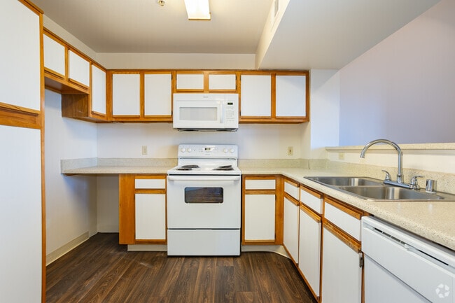 Building Photo - Heights by Marston Lake Apartments