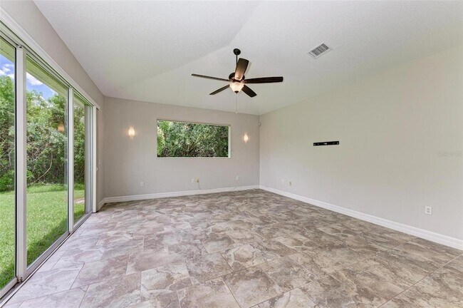 Building Photo - 337 Snapdragon Loop