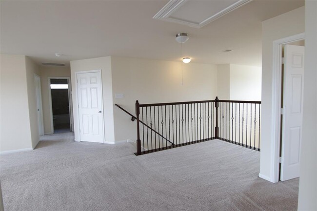 Building Photo - 3714 Aldridge Dr