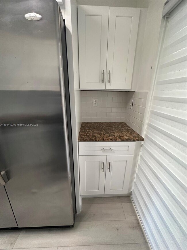 Building Photo - 1852 SW 7th St