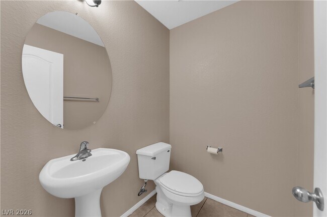 Building Photo - 10573 Allegrini Dr