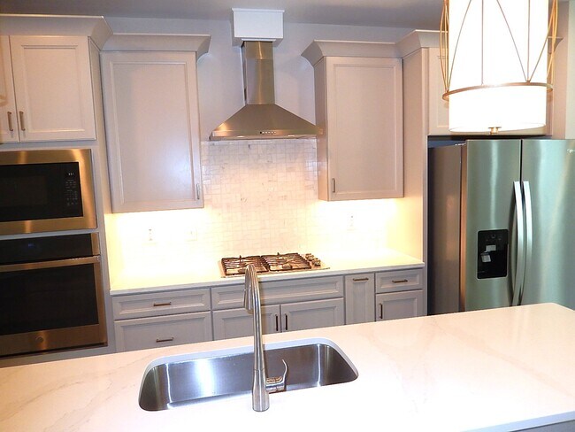 Building Photo - 1209 Corkery Ridge Ct