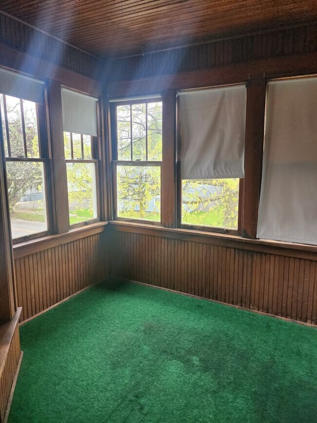 Building Photo - 346w4th