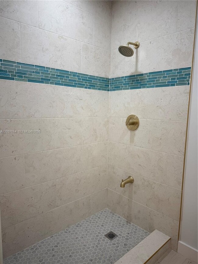Building Photo - 10532 SW 112th Ave