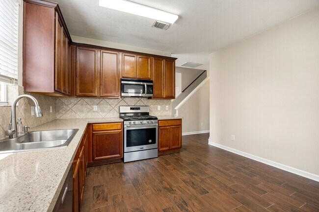 Building Photo - 10427 Lyndon Meadows Dr