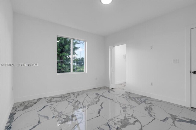 Building Photo - 11870 SW 220th Terrace