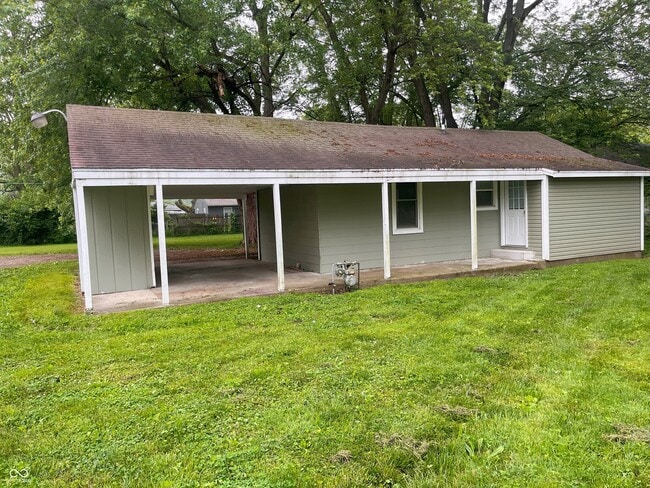 Building Photo - 1807 Raible Ave