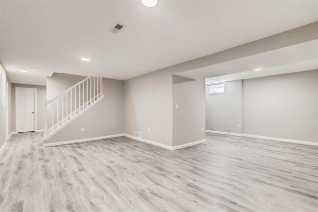 Building Photo - 1732 Florence St