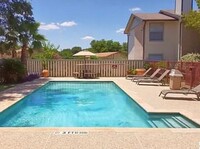 Building Photo - Langtry Apartments- 2 Bedroom 2 Bathroom
