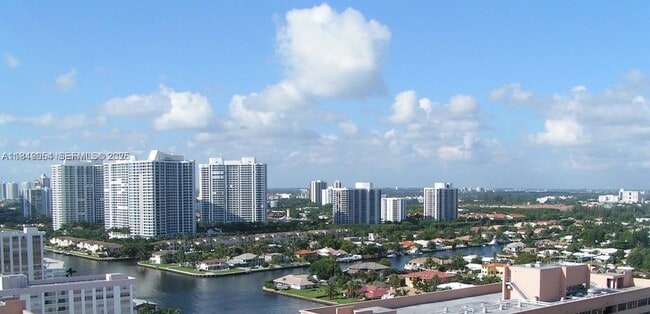 Building Photo - 1985 S Ocean Dr