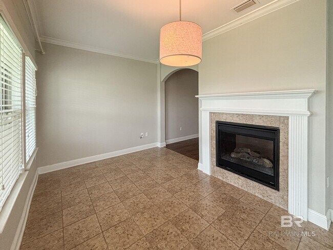 Building Photo - 24119 Weatherbee Park Dr