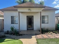 Building Photo - 2661 L St